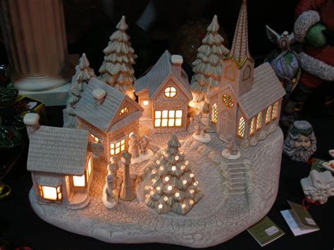 08 shipping Wee Crafts Barn - Accents Unlimited -Already Painted 19. . Ready to paint ceramic christmas village
